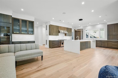 Kitchen leading to Famiily Room