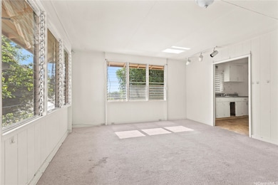 2442 10th Ave unit C, Honolulu, HI 96816 - photo 3