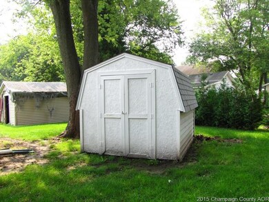 603 E Daggy St, Tuscola, IL 61953 - photo 5