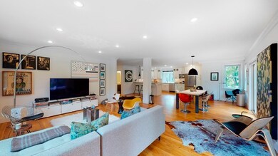 8 Beecher Terrace unit B, Newton Center, MA 02459 - photo 3