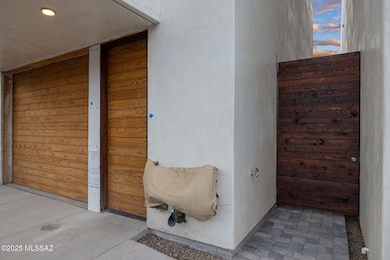 25 W Lalo Way, Tucson, AZ 85701 - photo 2