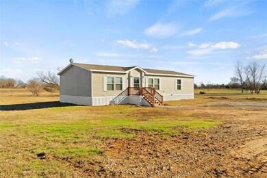 113 Private Road 4751, Boyd, TX 76023 - photo 2