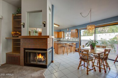 007_Dining Room To Kitchen