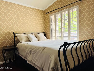 Bedroom 2 (2)