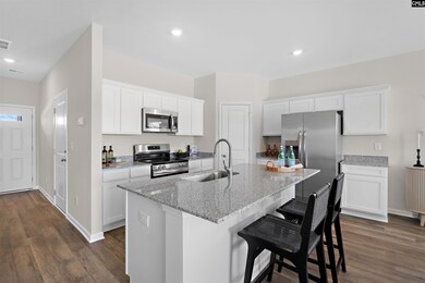 738 Gatestone Ln, Hopkins, SC 29061 - photo 6