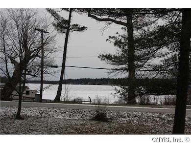 View. St. Lawrence river view to Murray Isle**