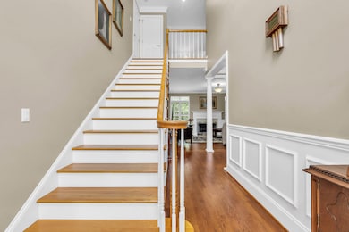 5_1028 ivy manor ct-5