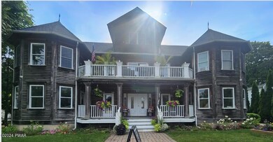 310 W Harford St unit 6, Milford, PA 18337 - photo 2