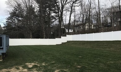 22 Collins Dr, Hudson, MA 01749 - photo 5