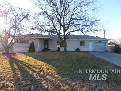 823 Rose St N, Twin Falls, ID 83301 - photo 2