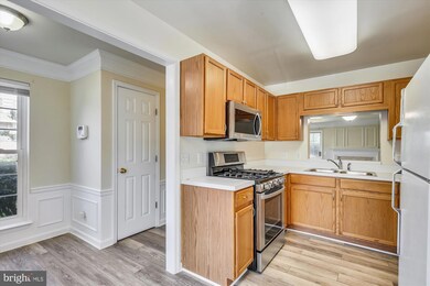 46920 Courtyard Square, Sterling, VA 20164 - photo 7