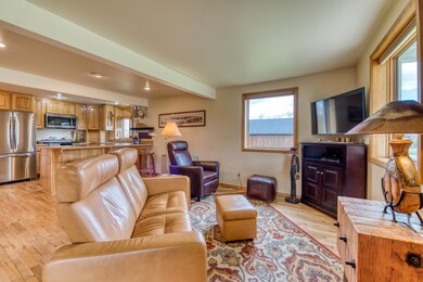 632/634 Sweeney Creek Loop