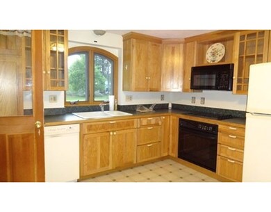 27 Van Meter Dr, Amherst, MA 01002 - photo 6