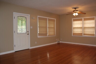 2004 Gladiola Ct, Manhattan, KS 66502 - photo 5