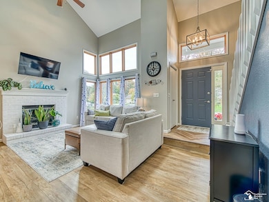 6796 Hartland Rd, Temperance, MI 48182 - photo 4