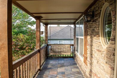 613 Condor St, Raymore, MO 64083 - photo 4