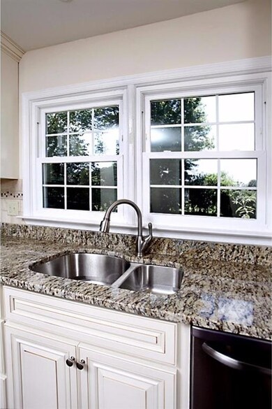 47 Winding Way W, Morrisville, PA 19067 - photo 6