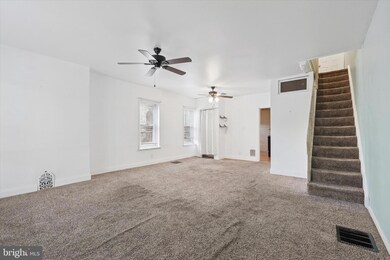 238 Kalos St, Philadelphia, PA 19128 - photo 2