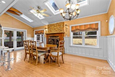 6041 Bluebird Hill Ln, Matthews, NC 28104 - photo 7