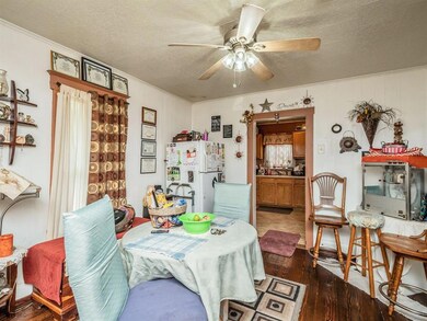 920 Hartford Ave, Des Moines, IA 50315 - photo 5