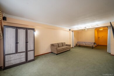 62-59 108th St unit 4 N, Forest Hills, NY 11375 - photo 3