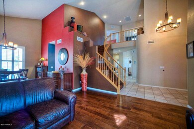 living room/dining room
