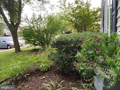 211 Morningside Dr, Falling Waters, WV 25419 - photo 2