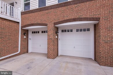 24661 Woolly Mammoth Terrace unit 407, Aldie, VA 20105 - photo 3