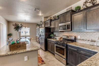 13471 Halifax St, Horizon City, TX 79928 - photo 7