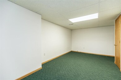 2001 5th Ave SE, Cedar Rapids, IA 52403 - photo 7