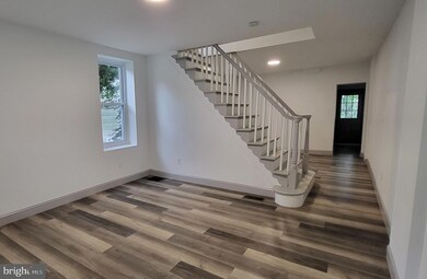 404 9th St, Upland, PA 19015 - photo 2