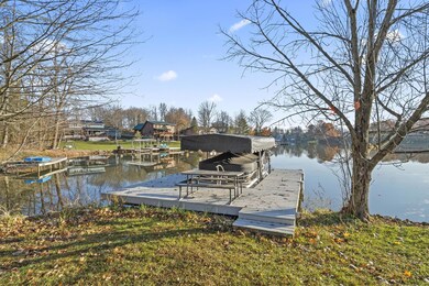 49-web-or-mls-A7409836