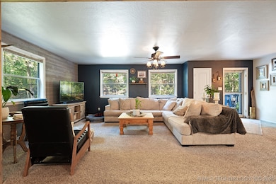 23571 S 624 Rd, Wyandotte, OK 74370 - photo 5