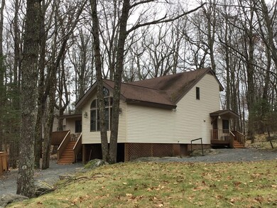 117 Surrey Ln, Hawley, PA 18428 - photo 2