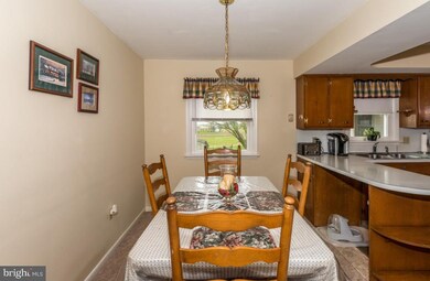 138 Horseshoe Rd, Leola, PA 17540 - photo 7