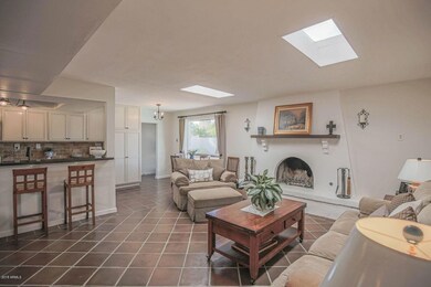 2546 E Yucca St Phoenix AZ 85028 X-8_pre