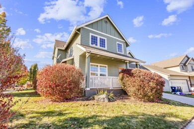 3035 NE Roxy Place, Bend, OR 97701 - photo 2