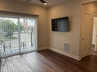 2100 Corona Rd unit 204, Columbia, MO 65203 - photo 3