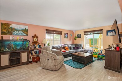 9450 Prairie Wind St SE, Yelm, WA 98597 - photo 5