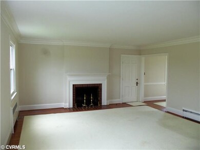 Living Room - Living Room with Hardwood Floors and