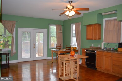 367 Cypress St, Millington, MD 21651 - photo 3