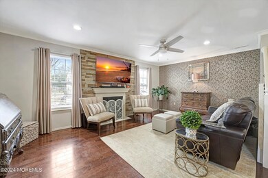 05-Living Room