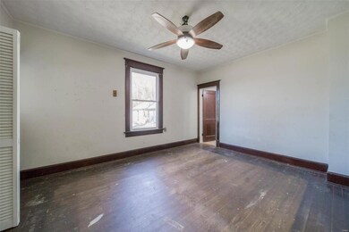 131 E 1st St, Newburg, MO 65550 - photo 6