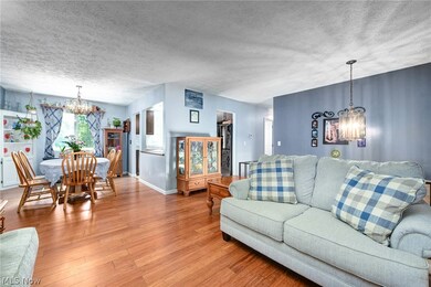 8745 Fairlane Dr, Olmsted Falls, OH 44138 - photo 5