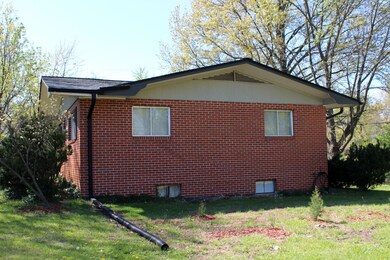 3 End of house
