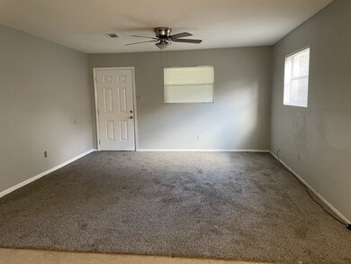 718 Willow St, Waller, TX 77484 - photo 2