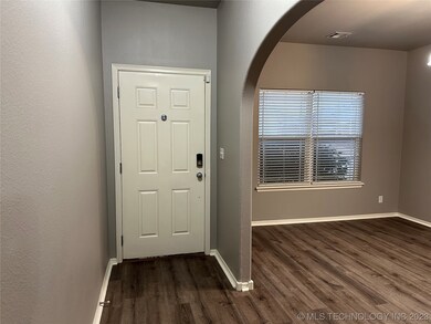 2708 N 20th St, Broken Arrow, OK 74012 - photo 2