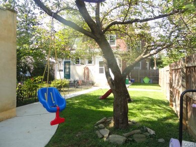 331 N 27th St, Allentown, PA 18104 - photo 4