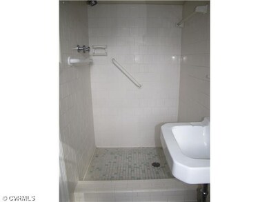 8805 Derbyshire Rd, Henrico, VA 23229 - photo 7