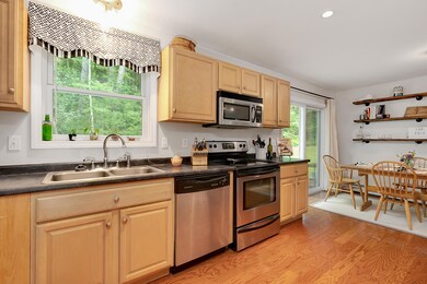 4AppleLedge4B-20